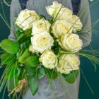 bouquet de roses blanches